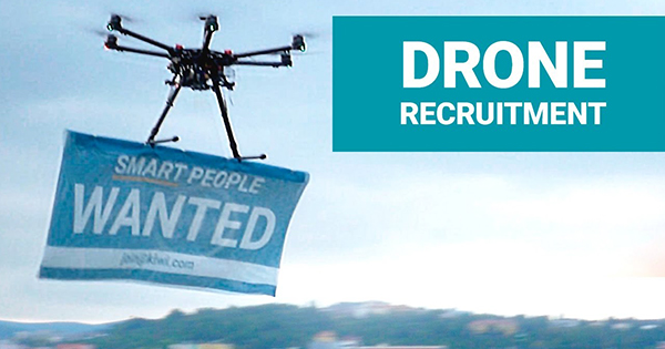 V Brne "lovia" záujemcov o prácu drony (video)